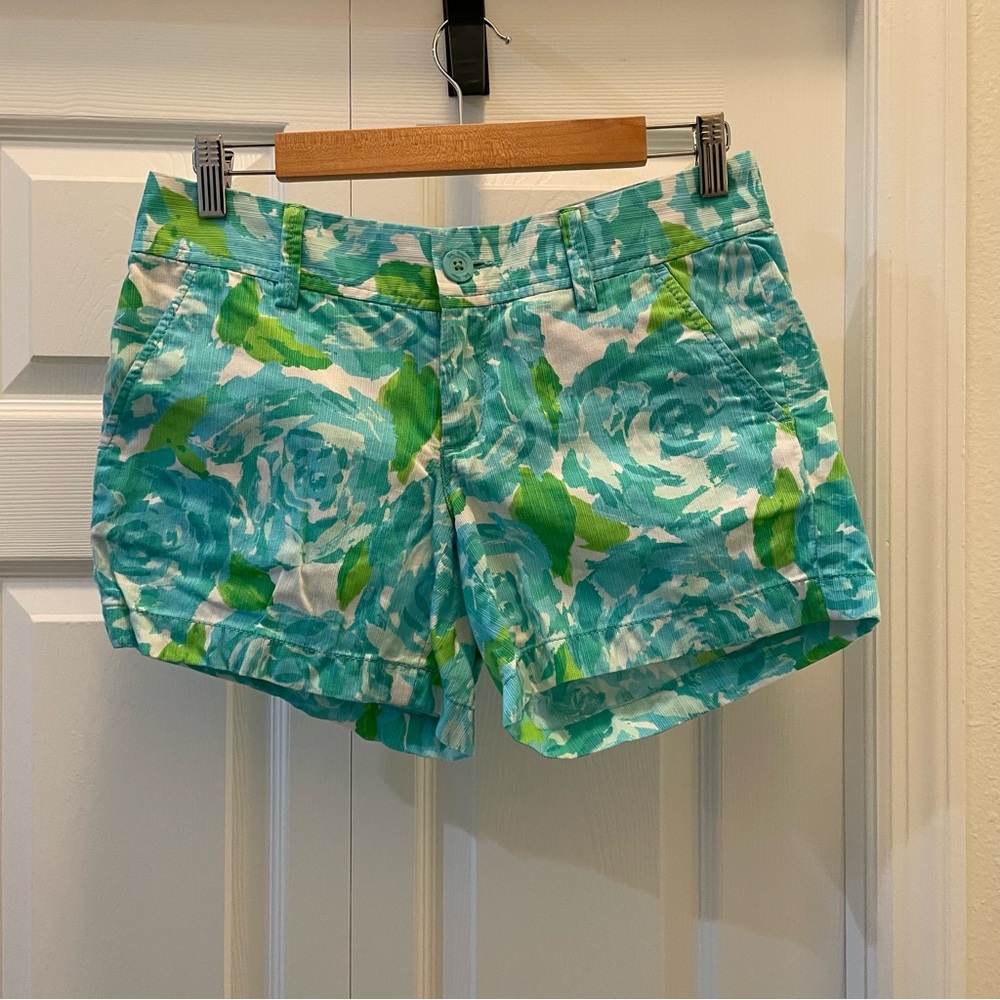 Lilly Pulitzer Callahan Shorts in Blue and Green